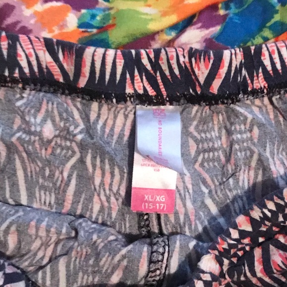 Shorts - Picture 2 of 2